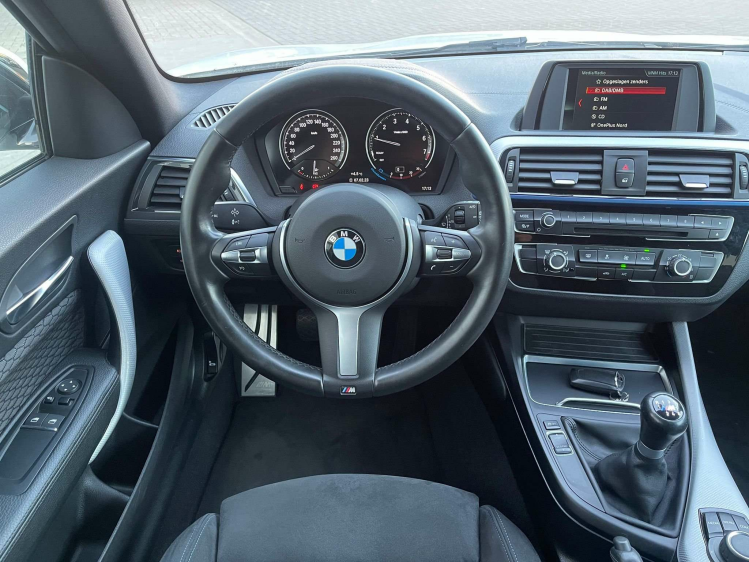 BMW 116 116i MPerformance | Alcantara zetels | PDC | ALU18 Garage Nico Vanderheeren BV